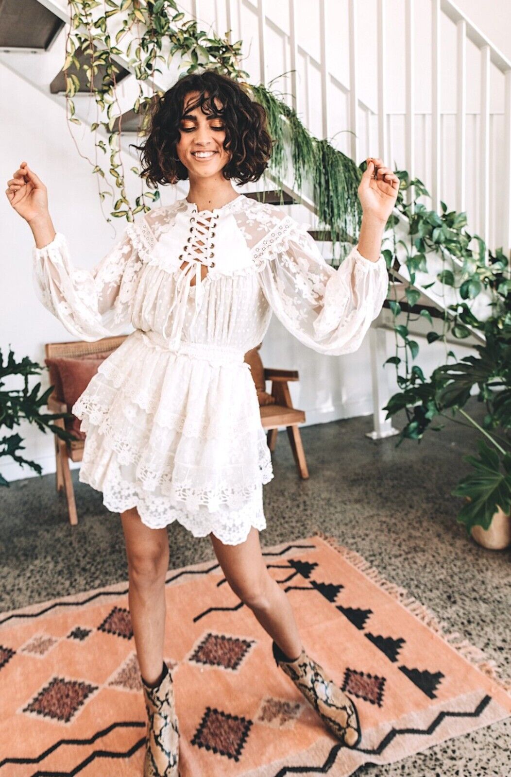 Spell and The Gypsy Collective |Dawn Lace Mini Skirt, Cream, Sz M, Elastic Waist