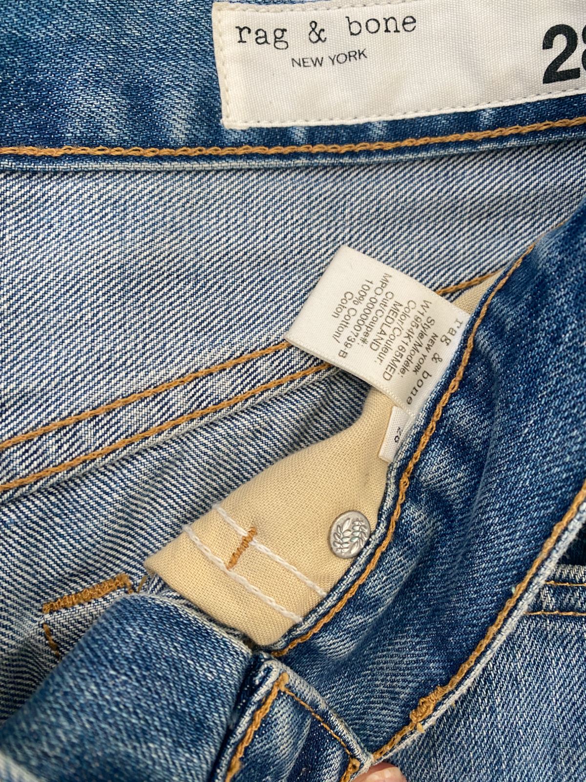 rag & bone Denim Maya High Rise Shorts| Medland Blue, Zipper, Sz 28, Light Wash