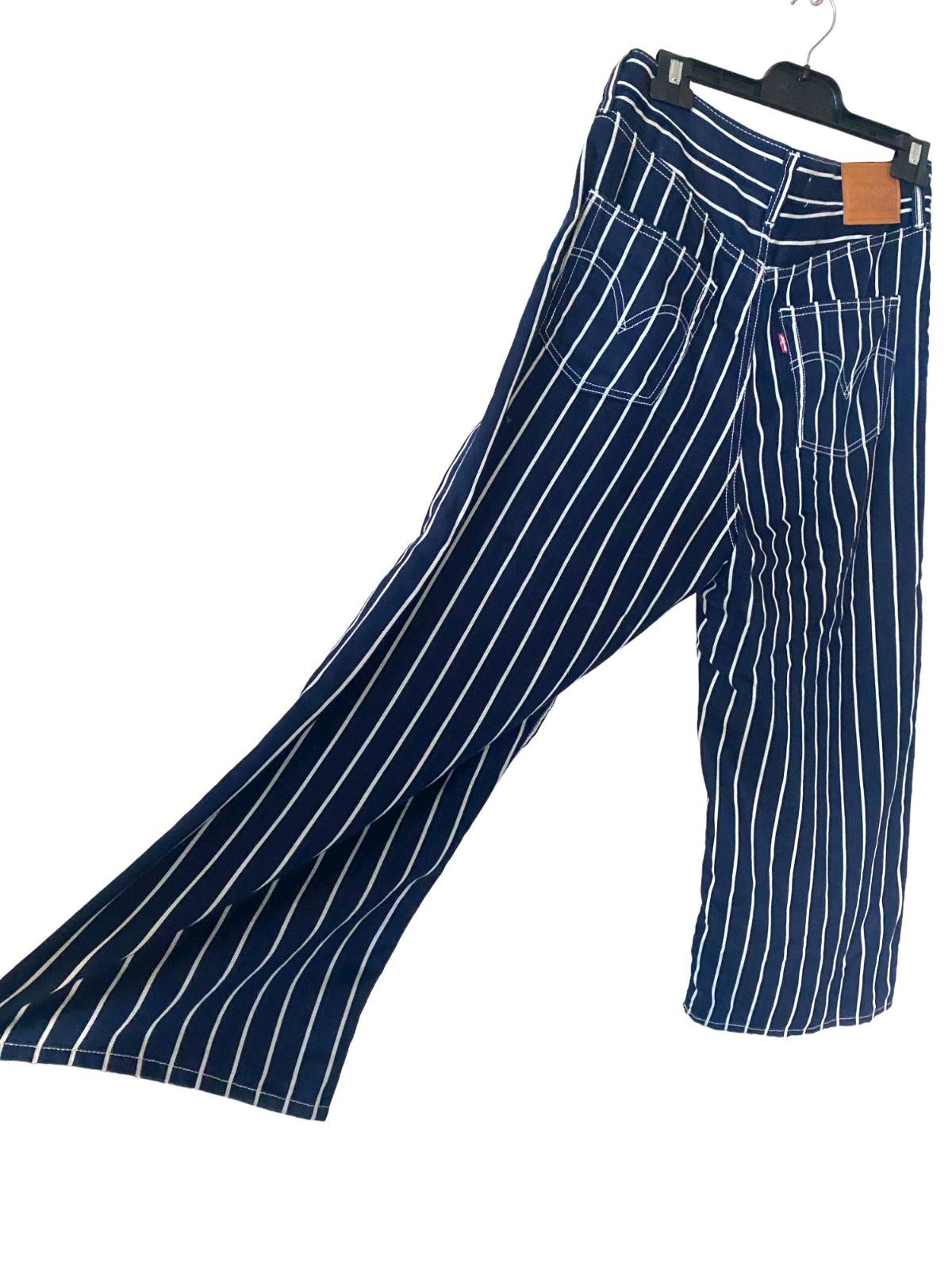 Levi's Ribcage Pleated Crop | Navy / White Stripe | High Waisted, Wide Leg Sz 28