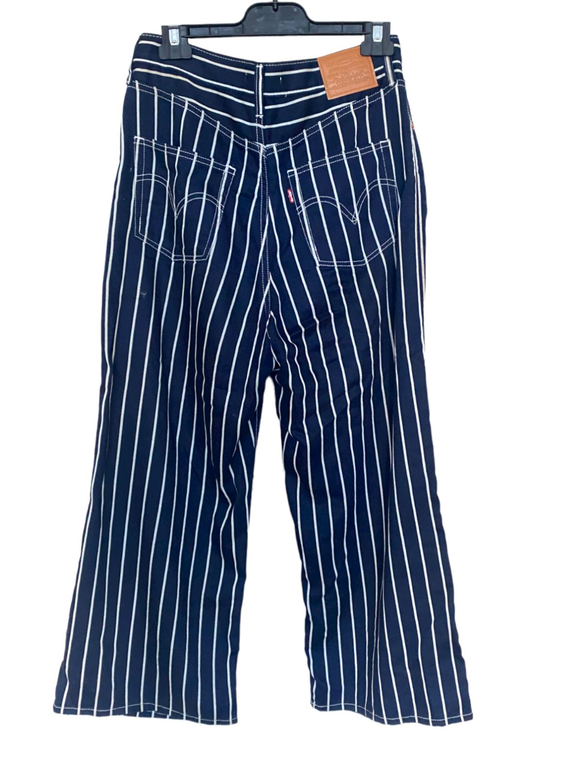 Levi's Ribcage Pleated Crop | Navy / White Stripe | High Waisted, Wide Leg Sz 28