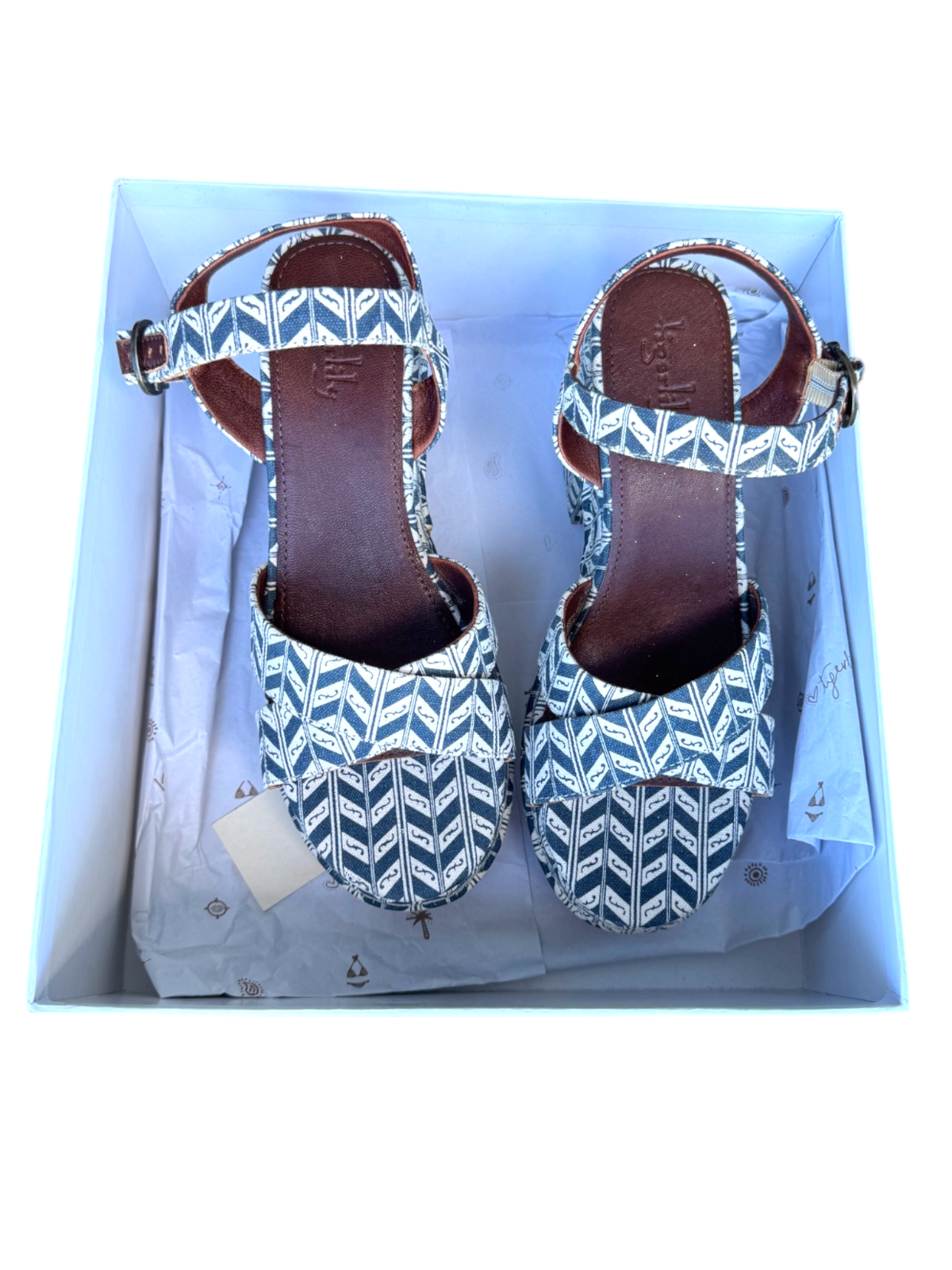 Tigerlily Kienna Violetta Platform Sandal | Sz 40, Blue & White, Print, Leather