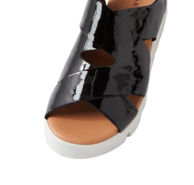 DJANGO & JULIETTE 40 Riku Patent Leather Black/White Platform Sandals AS NEW!