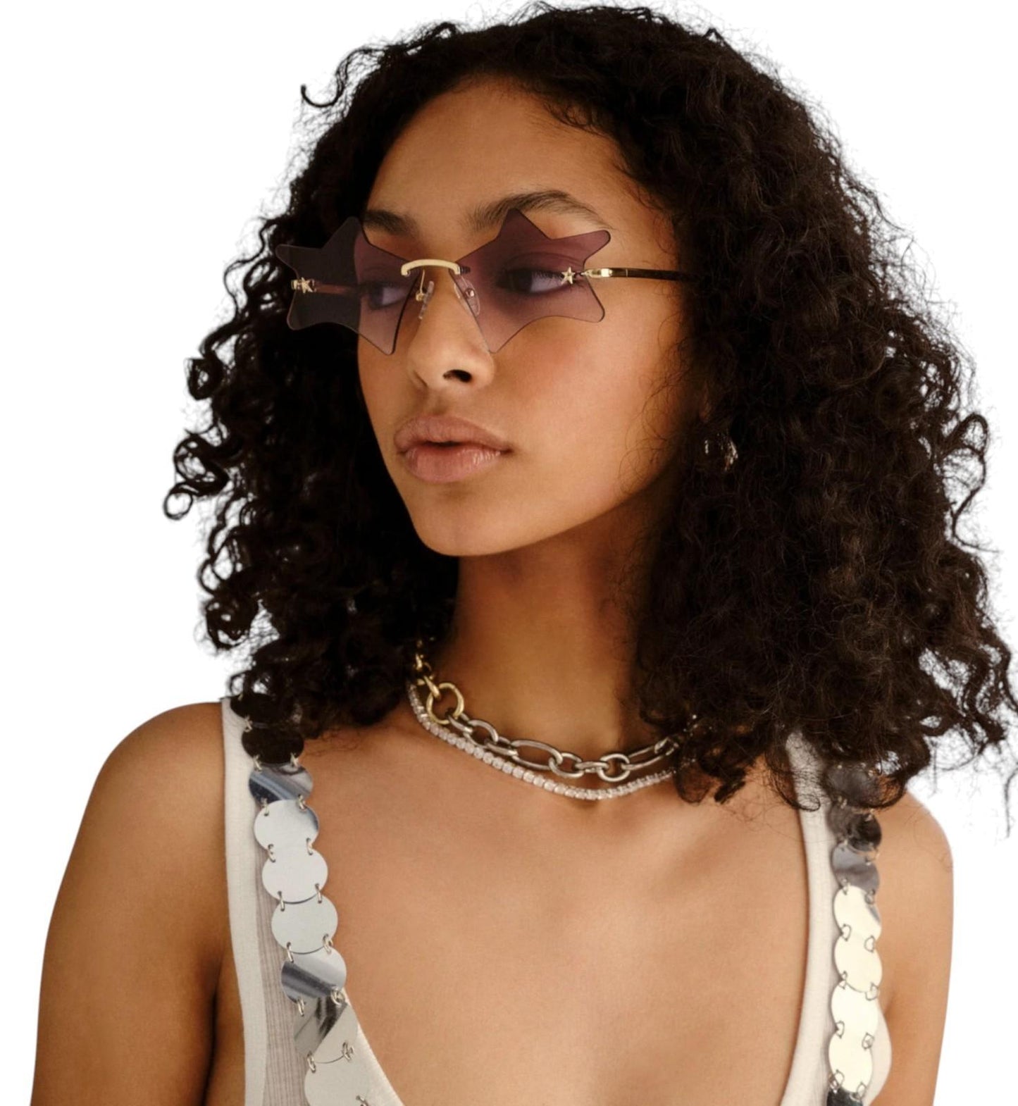 Woman wearing stylish sunglasses with a neutral background