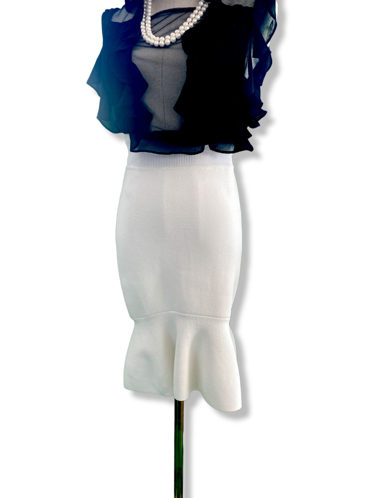 Scanlan Theodore Crepe Knit Skirt | White, Small, Italian Yarn, Peplum, Stretch