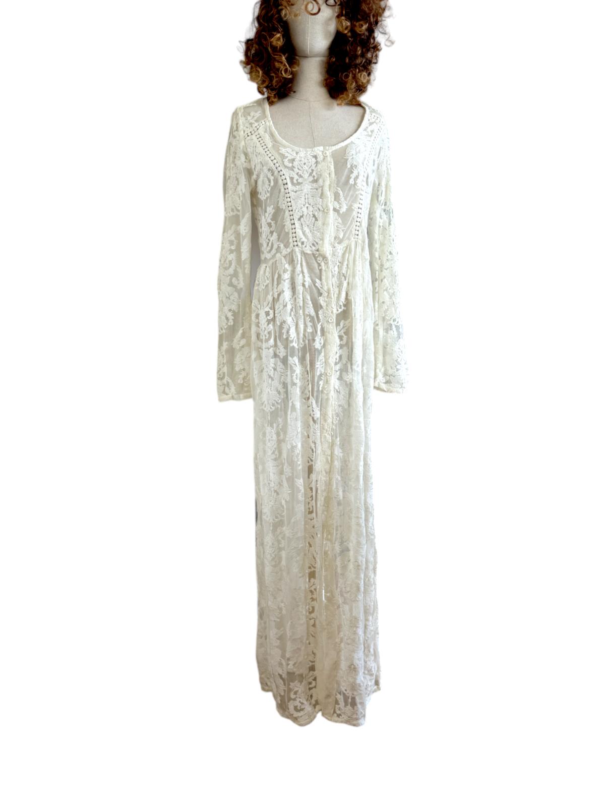 MINKPINK Lace Maxi Dress/Jacket | Button Down, White, Maxi, Long Sleeve, Sz M