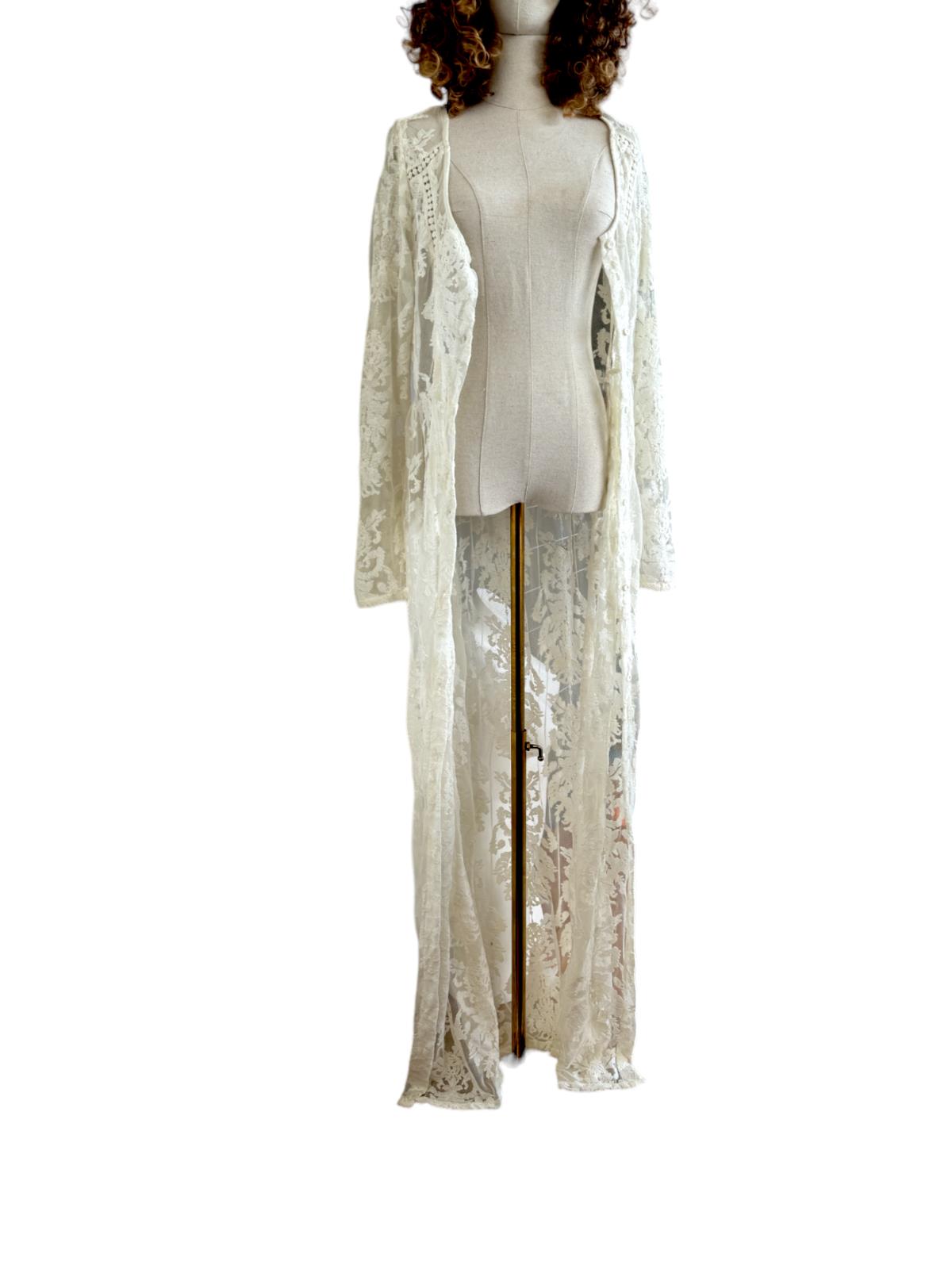 MINKPINK Lace Maxi Dress/Jacket | Button Down, White, Maxi, Long Sleeve, Sz M