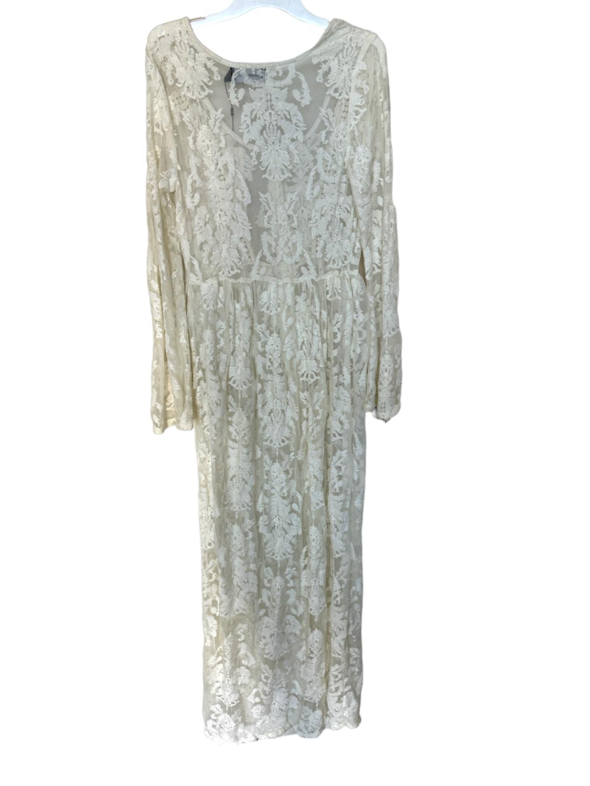 MINKPINK Lace Maxi Dress/Jacket | Button Down, White, Maxi, Long Sleeve, Sz M